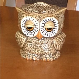Owl Canister
